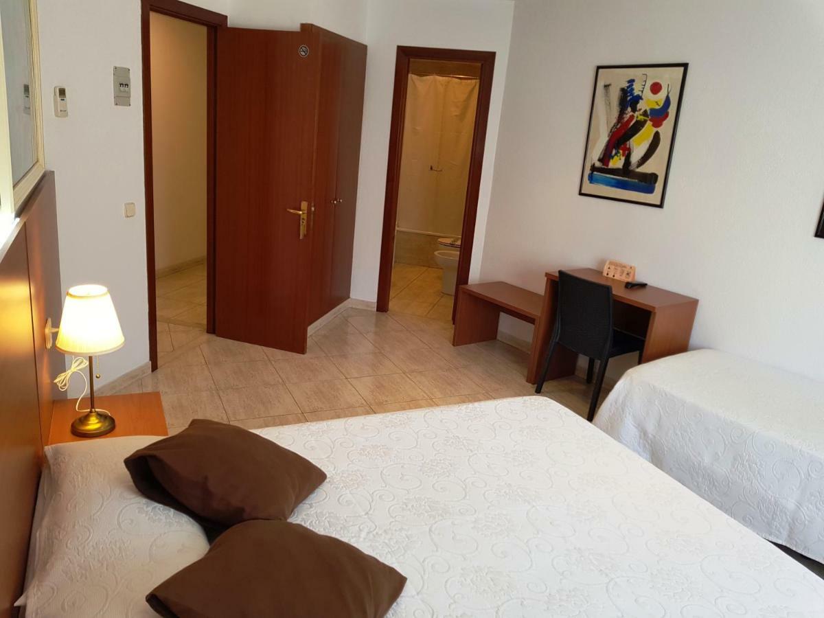 Hotel Sant March توسا ذي مار المظهر الخارجي الصورة